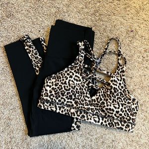 Zyia Leggings & Bra Bundle